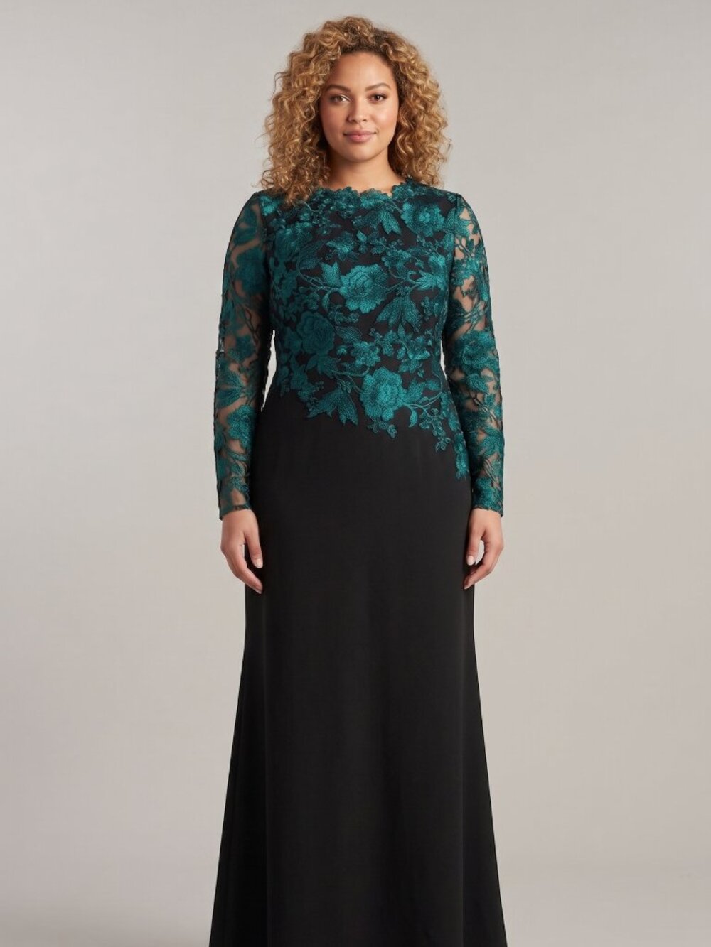 Tadashi Shoji Green Embroidered Lace Gown Black Maxi Dress Plus Size 18 Evening